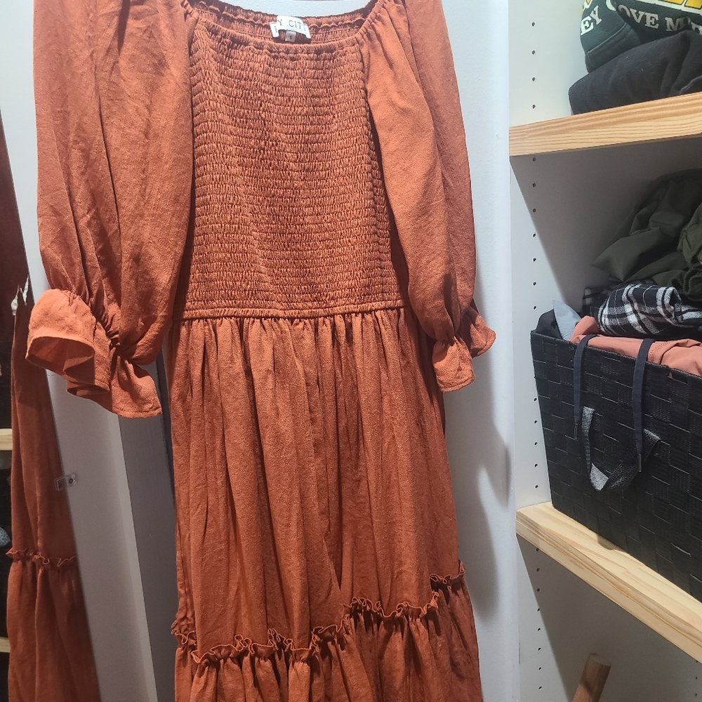 Ivy City Lani in rust